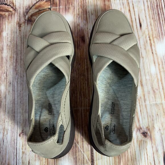 Clarks Cloudsteppers SILLIAN STAR Size 7 Tan Criss Cross Loafers Shoes Flats - Picture 5 of 10